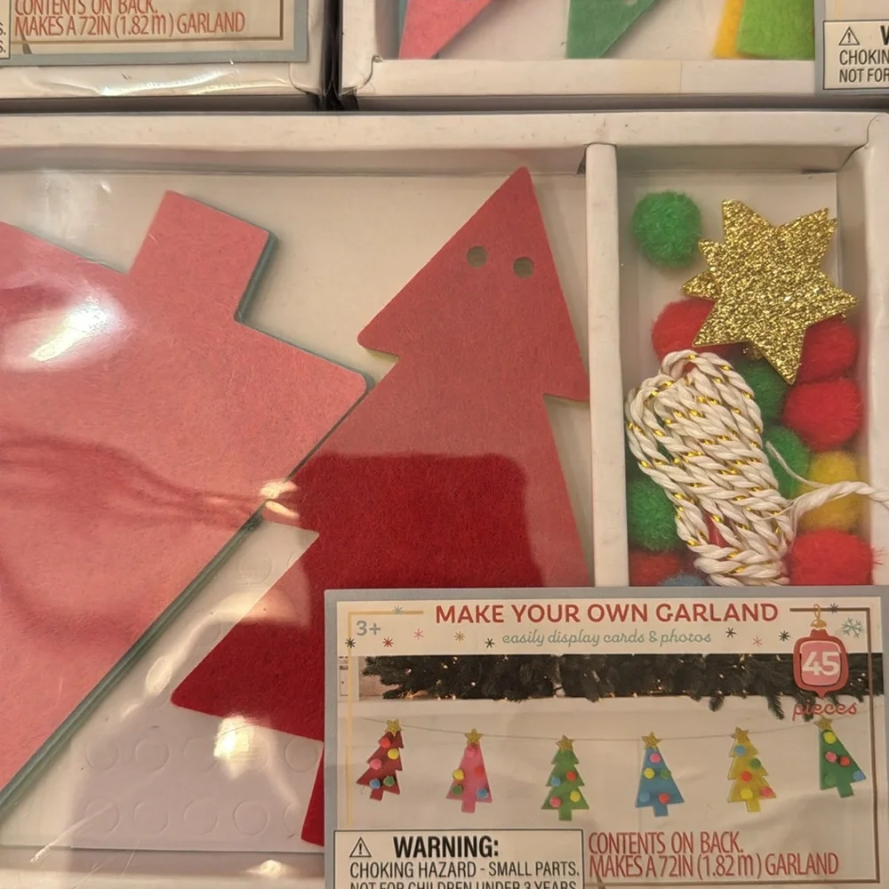 Christmas Target Bullseye Make Your Own Garland Bundle. Set of 3. New.